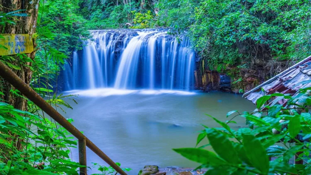 Eksplorasi Wisata Air Terjun Kima Atas